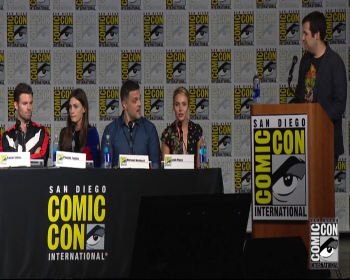 VampireDiariesWorld-dot-nl_TheOriginals_Season3-2015ComicConPanel0989.jpg