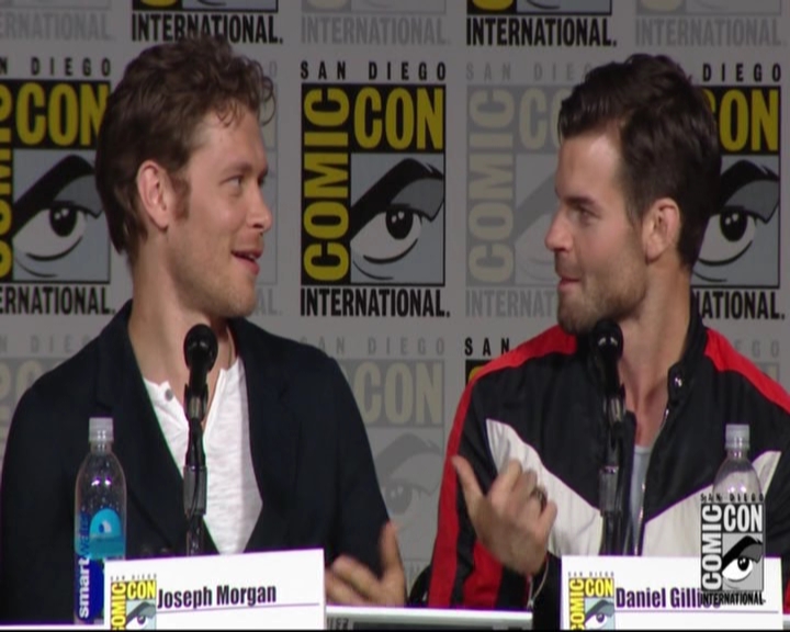 VampireDiariesWorld-dot-nl_TheOriginals_Season3-2015ComicConPanel1455.jpg