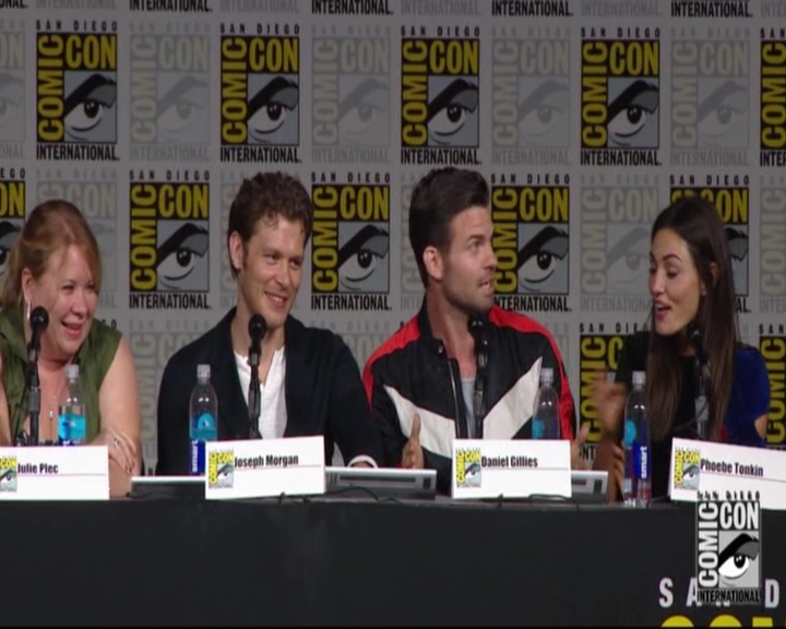 VampireDiariesWorld-dot-nl_TheOriginals_Season3-2015ComicConPanel1470.jpg