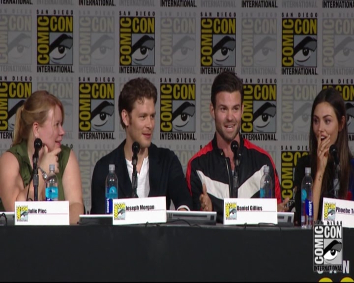 VampireDiariesWorld-dot-nl_TheOriginals_Season3-2015ComicConPanel1481.jpg