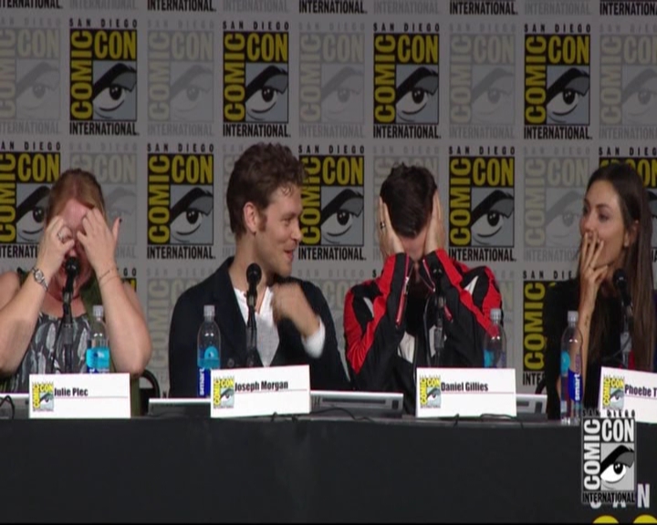 VampireDiariesWorld-dot-nl_TheOriginals_Season3-2015ComicConPanel1486.jpg