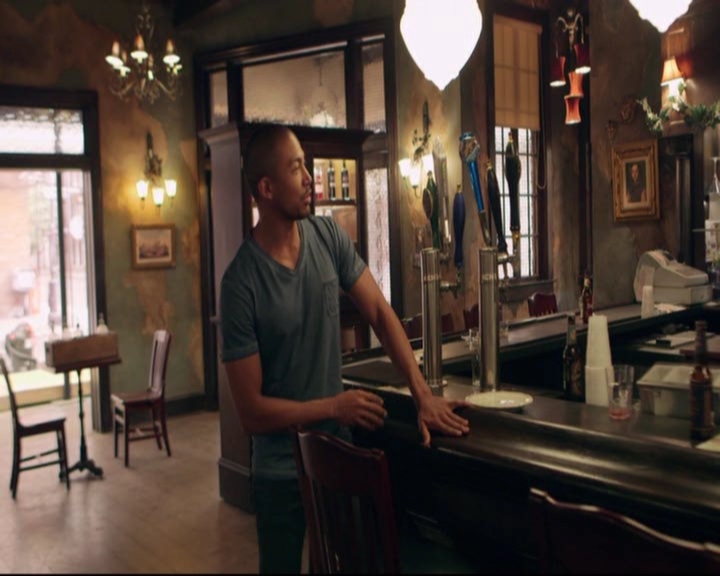 VampireDiariesWorld-dot-nl_TheOriginals_Season3CharlesMichaelDavisinTheBigEasy0355.jpg