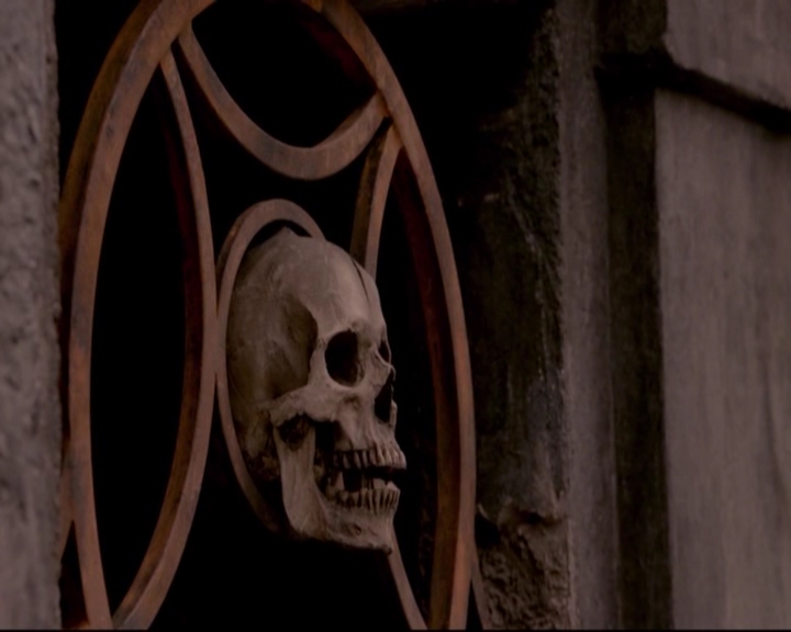 VampireDiariesWorld-dot-nl_TheOriginals_3x07OutOfEasy-deletedscenes0118.jpg