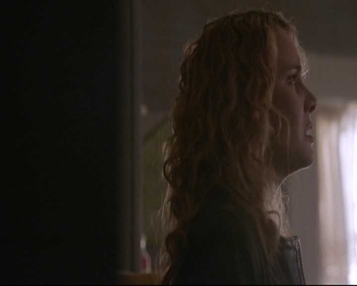VampireDiariesWorld-dot-nl_TheOriginals_3x17BehindTheBlackHorizon-deletedscenes0185.jpg