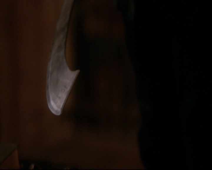 VampireDiariesWorld-dot-nl_TheOriginals_3x18TheDevilComesHereAndSighs-deletedscenes0001.jpg