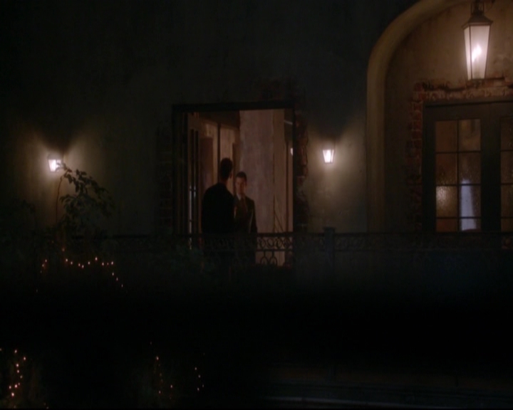 VampireDiariesWorld-dot-nl_TheOriginals_3x18TheDevilComesHereAndSighs-deletedscenes0033.jpg
