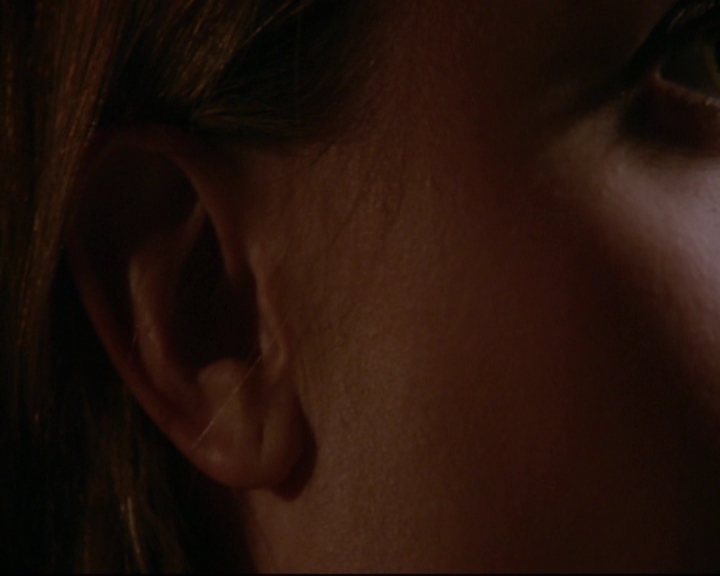 VampireDiariesWorld-dot-nl_TheOriginals_3x18TheDevilComesHereAndSighs-deletedscenes0103.jpg