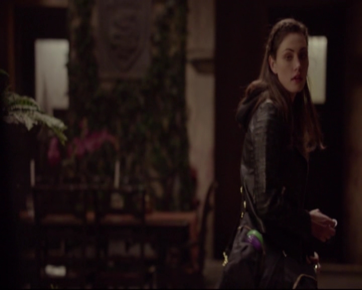 VampireDiariesWorld-dot-nl_TheOriginals_3x19NoMoreHeartbreaks-deletedscenes0005.jpg