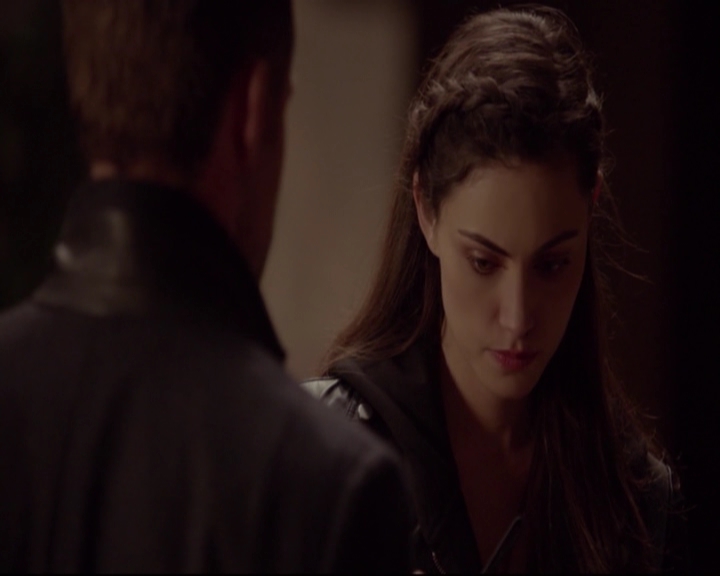 VampireDiariesWorld-dot-nl_TheOriginals_3x19NoMoreHeartbreaks-deletedscenes0021.jpg