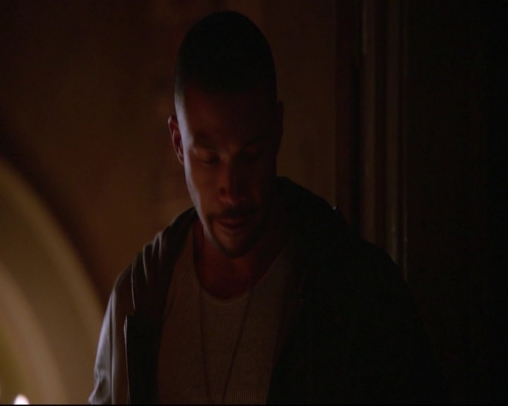 VampireDiariesWorld-dot-nl_TheOriginals_3x19NoMoreHeartbreaks-deletedscenes0056.jpg