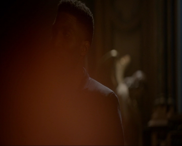 VampireDiaries-dot-nl_TheOriginals4x01GatherUpTheKillers0018.jpg