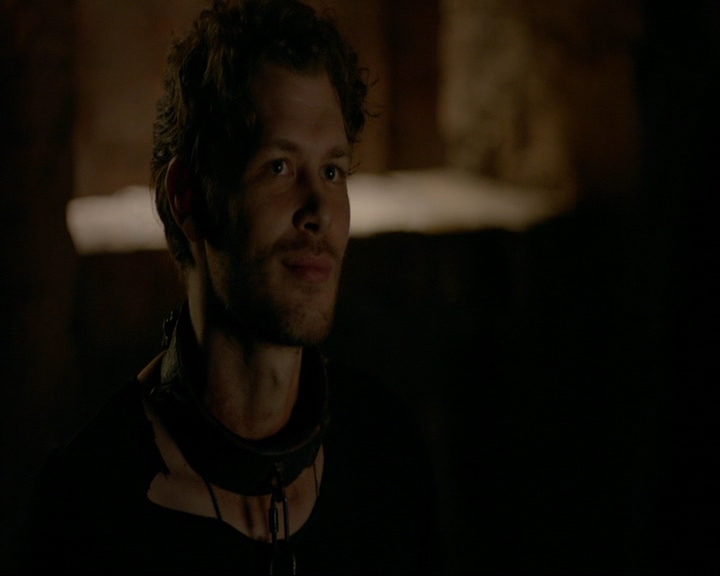 VampireDiaries-dot-nl_TheOriginals4x01GatherUpTheKillers1202.jpg VampireDiaries-dot-nl_TheOriginals4x01GatherUpTheKillers1202.jpg