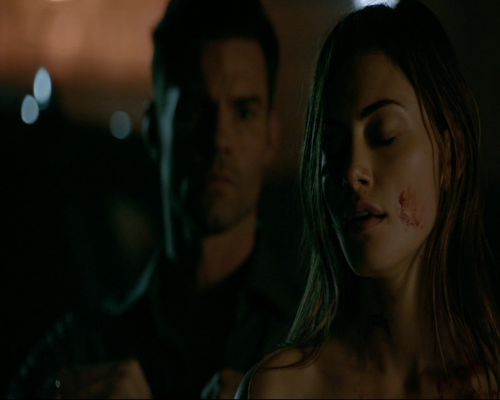 VampireDiaries-dot-nl_TheOriginals4x01GatherUpTheKillers1935.jpg VampireDiaries-dot-nl_TheOriginals4x01GatherUpTheKillers1935.jpg