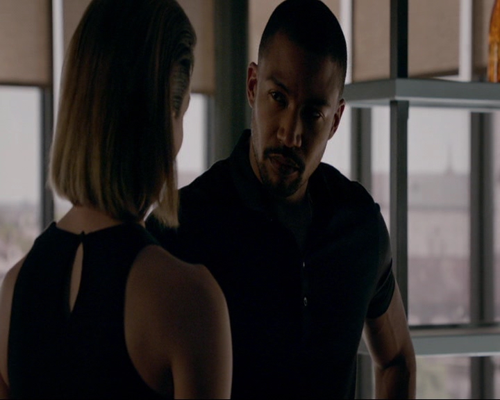 VampireDiaries-dot-nl_TheOriginals4x02NoQuarter0126.jpg