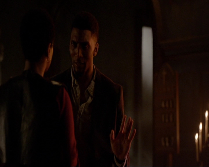 VampireDiaries-dot-nl_TheOriginals4x02NoQuarter0231.jpg