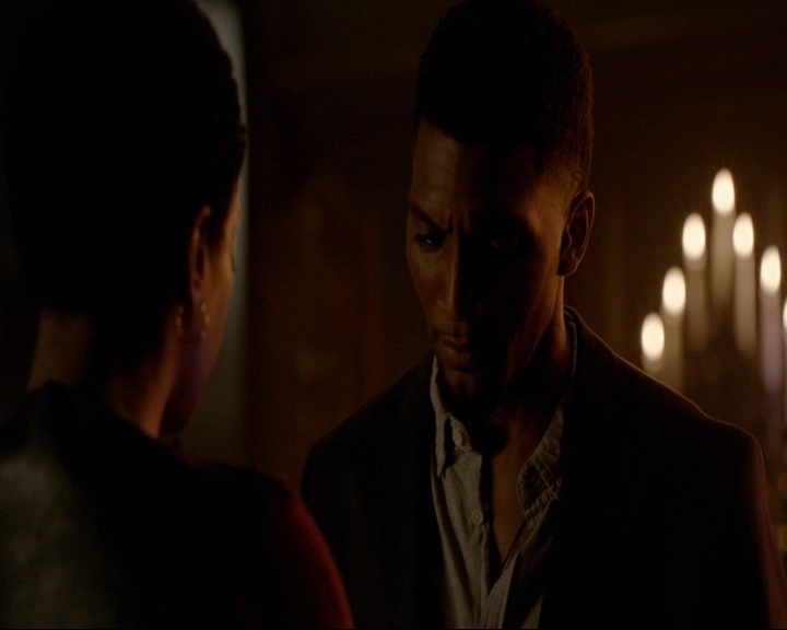 VampireDiaries-dot-nl_TheOriginals4x02NoQuarter0246.jpg