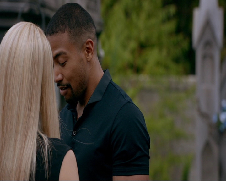 VampireDiaries-dot-nl_TheOriginals4x02NoQuarter0593.jpg
