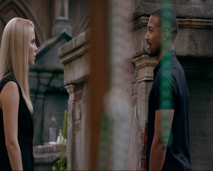 VampireDiaries-dot-nl_TheOriginals4x02NoQuarter0644.jpg