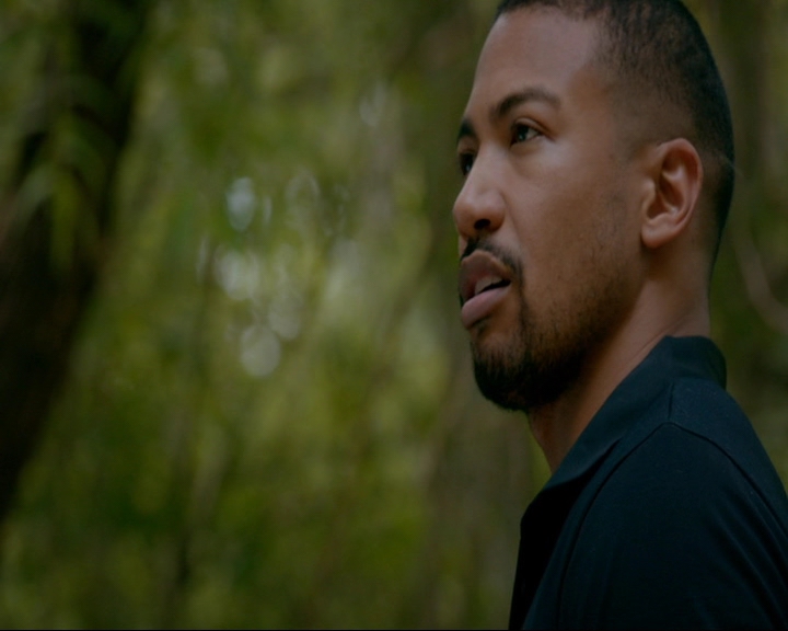 VampireDiaries-dot-nl_TheOriginals4x02NoQuarter1942.jpg