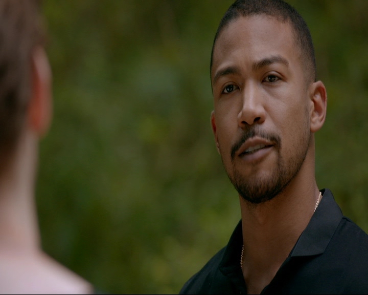 VampireDiaries-dot-nl_TheOriginals4x02NoQuarter2015.jpg VampireDiaries-dot-nl_TheOriginals4x02NoQuarter2015.jpg