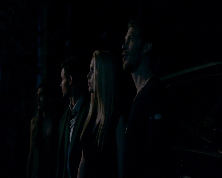 VampireDiaries-dot-nl_TheOriginals4x02NoQuarter2240.jpg
