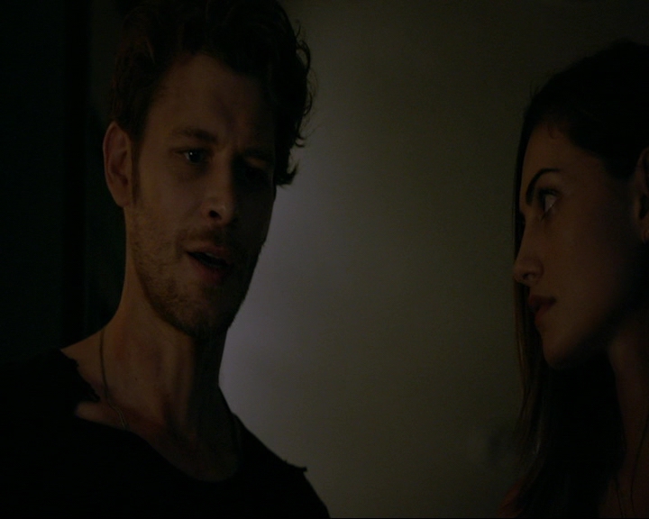 VampireDiaries-dot-nl_TheOriginals4x02NoQuarter2324.jpg