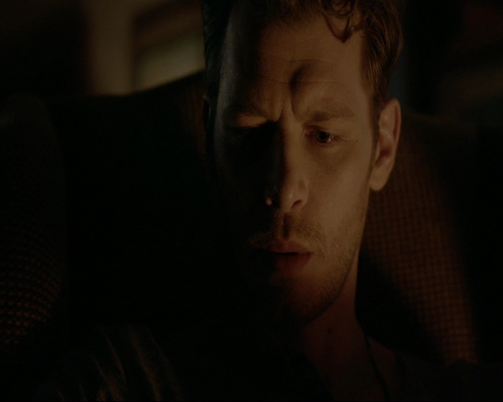 VampireDiaries-dot-nl_TheOriginals4x03HaunterOfRuins1811.jpg VampireDiaries-dot-nl_TheOriginals4x03HaunterOfRuins1811.jpg