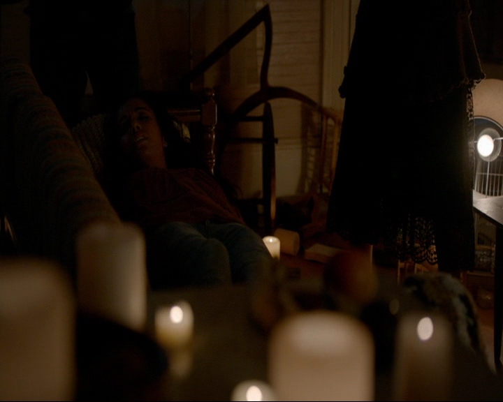 VampireDiaries-dot-nl_TheOriginals4x03HaunterOfRuins2123.jpg VampireDiaries-dot-nl_TheOriginals4x03HaunterOfRuins2123.jpg