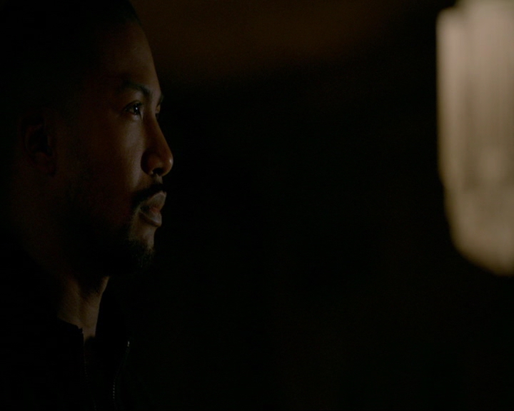 VampireDiaries-dot-nl_TheOriginals4x03HaunterOfRuins2153.jpg VampireDiaries-dot-nl_TheOriginals4x03HaunterOfRuins2153.jpg