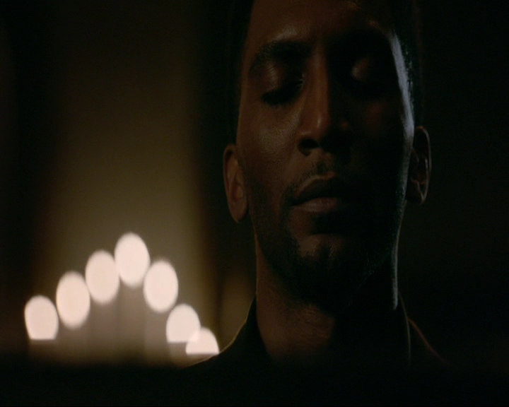 VampireDiaries-dot-nl_TheOriginals4x03HaunterOfRuins2293.jpg