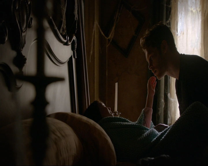 VampireDiaries-dot-nl_TheOriginals4x04KeepersOfTheHouse1122.jpg