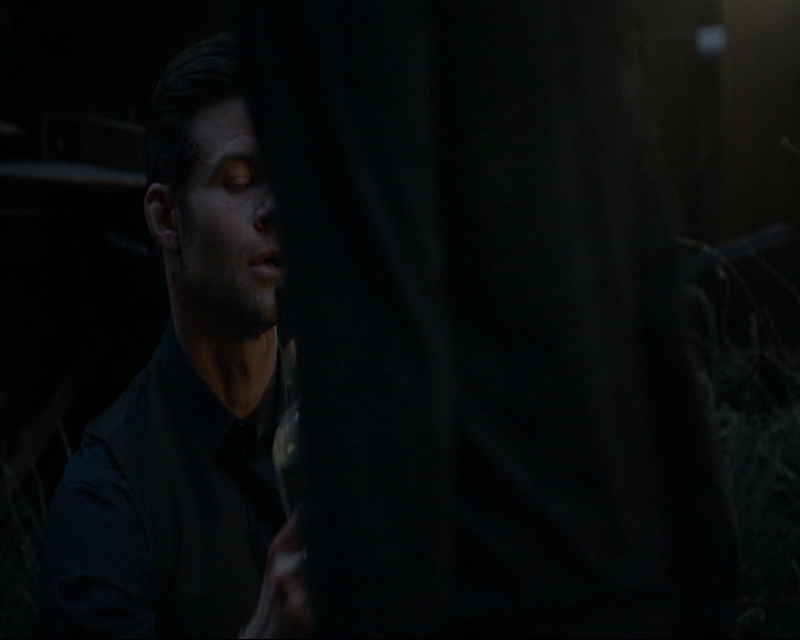 VampireDiaries-dot-nl_TheOriginals4x04KeepersOfTheHouse2044.jpg VampireDiaries-dot-nl_TheOriginals4x04KeepersOfTheHouse2044.jpg