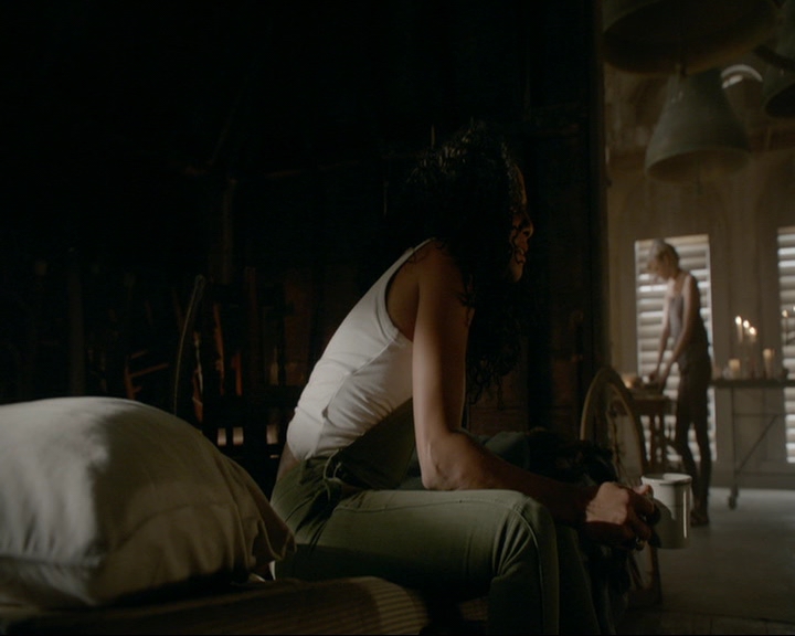 VampireDiaries-dot-nl_TheOriginals4x05IHearYouKnocking0316.jpg VampireDiaries-dot-nl_TheOriginals4x05IHearYouKnocking0316.jpg