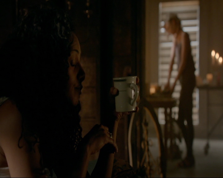 VampireDiaries-dot-nl_TheOriginals4x05IHearYouKnocking0328.jpg VampireDiaries-dot-nl_TheOriginals4x05IHearYouKnocking0328.jpg
