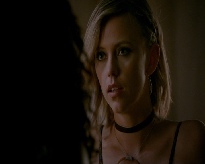VampireDiaries-dot-nl_TheOriginals4x05IHearYouKnocking0389.jpg VampireDiaries-dot-nl_TheOriginals4x05IHearYouKnocking0389.jpg