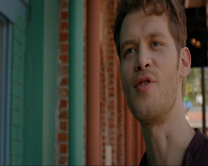 VampireDiaries-dot-nl_TheOriginals4x05IHearYouKnocking0812.jpg VampireDiaries-dot-nl_TheOriginals4x05IHearYouKnocking0812.jpg