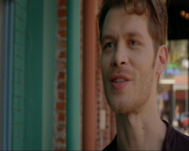 VampireDiaries-dot-nl_TheOriginals4x05IHearYouKnocking0815.jpg