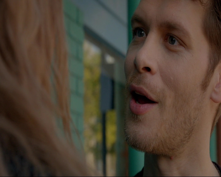 VampireDiaries-dot-nl_TheOriginals4x05IHearYouKnocking0859.jpg