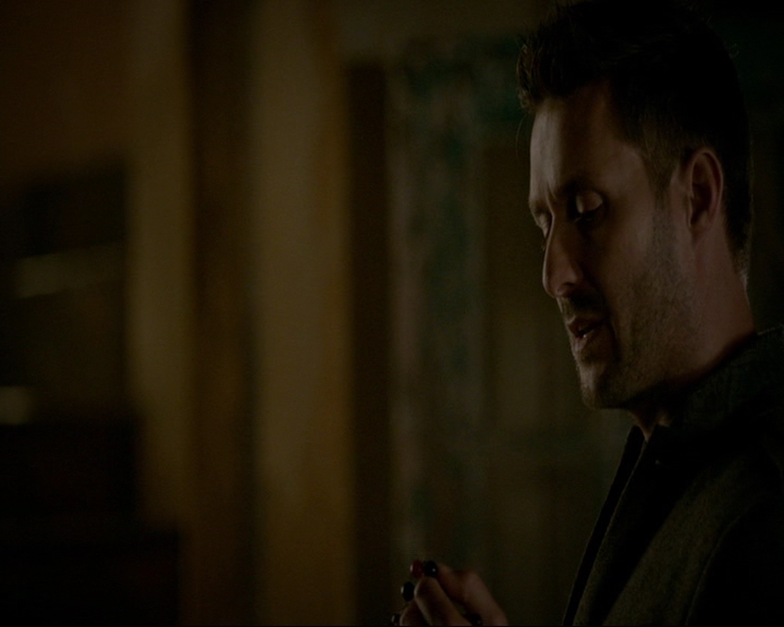 VampireDiaries-dot-nl_TheOriginals4x05IHearYouKnocking1062.jpg