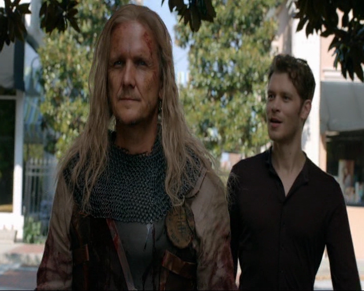 VampireDiaries-dot-nl_TheOriginals4x05IHearYouKnocking1125.jpg VampireDiaries-dot-nl_TheOriginals4x05IHearYouKnocking1125.jpg