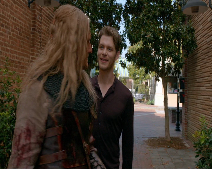 VampireDiaries-dot-nl_TheOriginals4x05IHearYouKnocking1136.jpg VampireDiaries-dot-nl_TheOriginals4x05IHearYouKnocking1136.jpg