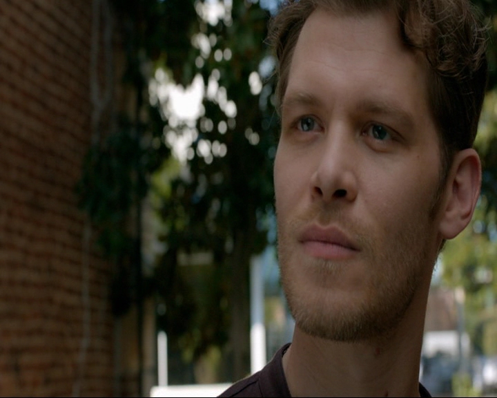 VampireDiaries-dot-nl_TheOriginals4x05IHearYouKnocking1146.jpg VampireDiaries-dot-nl_TheOriginals4x05IHearYouKnocking1146.jpg