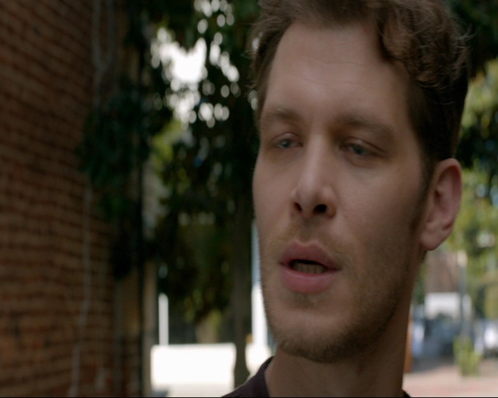 VampireDiaries-dot-nl_TheOriginals4x05IHearYouKnocking1147.jpg