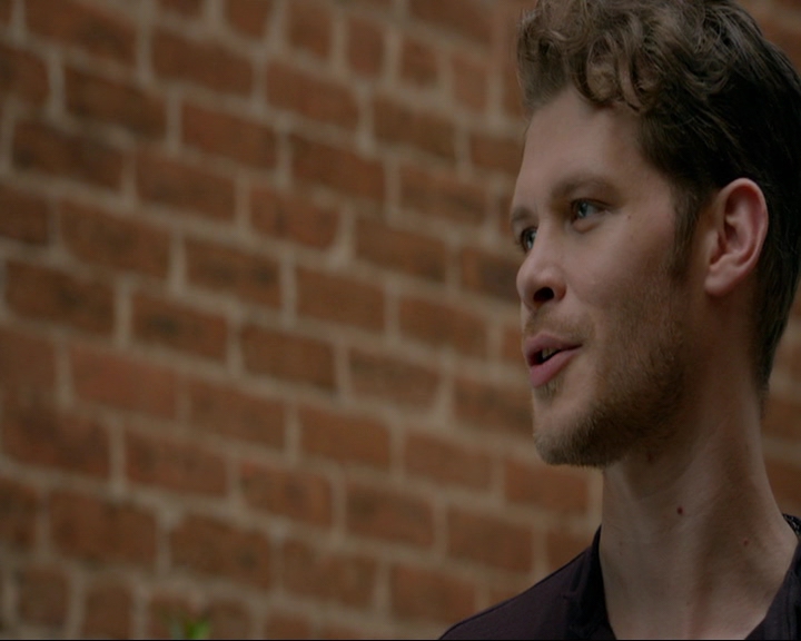 VampireDiaries-dot-nl_TheOriginals4x05IHearYouKnocking1153.jpg VampireDiaries-dot-nl_TheOriginals4x05IHearYouKnocking1153.jpg