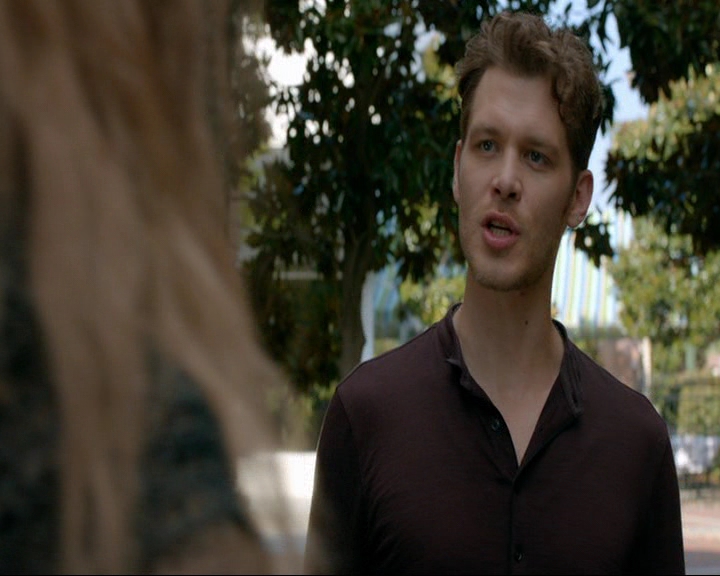 VampireDiaries-dot-nl_TheOriginals4x05IHearYouKnocking1170.jpg VampireDiaries-dot-nl_TheOriginals4x05IHearYouKnocking1170.jpg