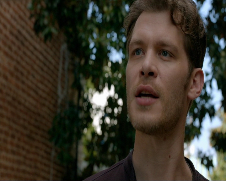 VampireDiaries-dot-nl_TheOriginals4x05IHearYouKnocking1172.jpg