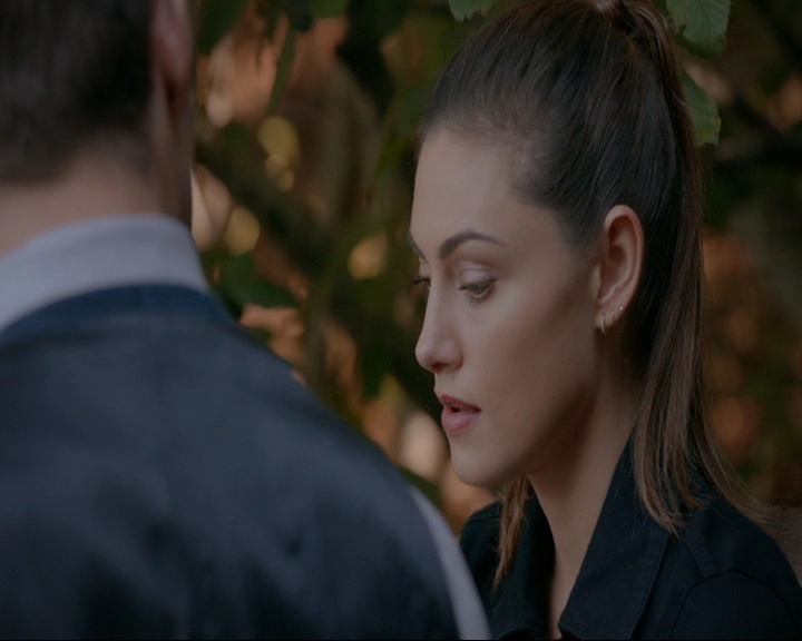 VampireDiaries-dot-nl_TheOriginals4x05IHearYouKnocking1299.jpg