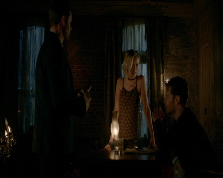 VampireDiaries-dot-nl_TheOriginals4x05IHearYouKnocking1921.jpg VampireDiaries-dot-nl_TheOriginals4x05IHearYouKnocking1921.jpg