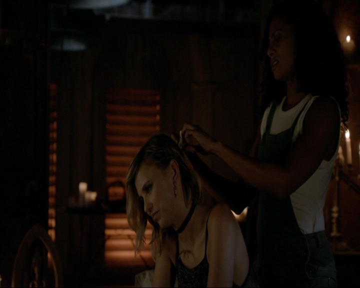 VampireDiaries-dot-nl_TheOriginals4x05IHearYouKnocking2080.jpg