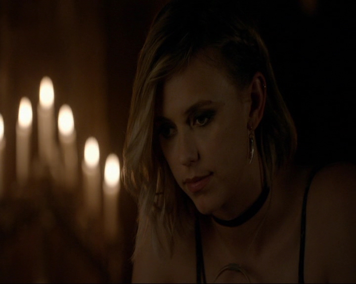 VampireDiaries-dot-nl_TheOriginals4x05IHearYouKnocking2096.jpg